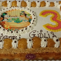 Torta per 30 persone