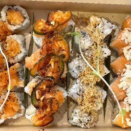 Uramaki Box 32 pz