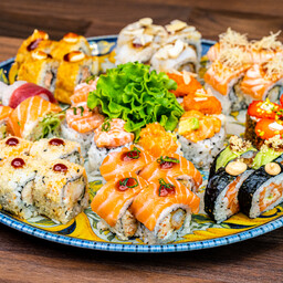 SUSHI MAGNUM **40 PEZZI**