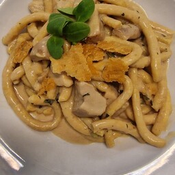 passatelli crema di parmigiano e funghi porcini