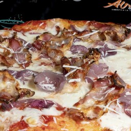 Teglia Amatriciana con mozzarella