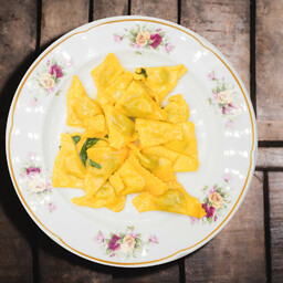 Tortelli di erbette burro e salvia