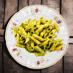 Garganelli al pesto