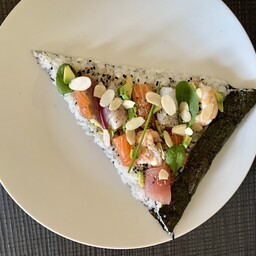 Sushi Pizza