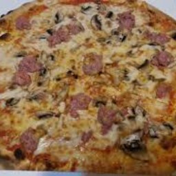 grana, salsiccia. funghi porcini