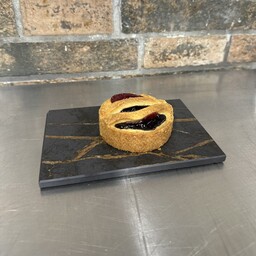 Crostatina con marmellata ciliegia