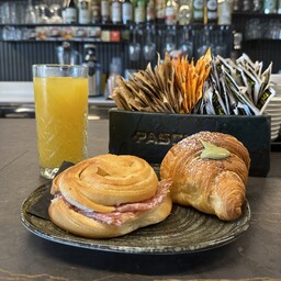 1 DOLCE + 1 SALATO + SPREMUTA