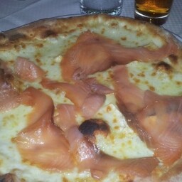 SALMONE E RUCOLA