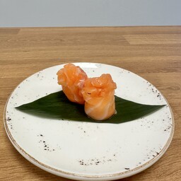 Gunkan Salmone