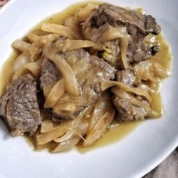 55b manzo con cipolla