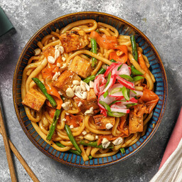 Soba con Tofu e Verdure