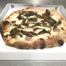 Salsiccia e friarielli