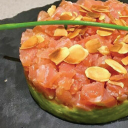 TARTARE DI SALMONE