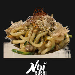 YAKI SOBA PESCE E VERDURE