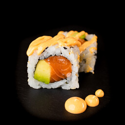 U5 Spicy salmon (8pz)