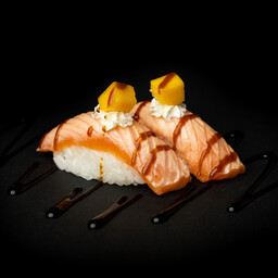 N12. Salmone Mango (2pz)