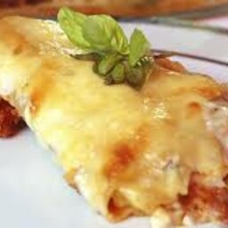 SICILIA: grana padano, melanzane al cartoccio, pomodori secchi e stracciatella.