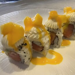 Uramaki sake mango(8pz)