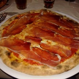 RUSTICA
