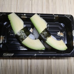 Nigiri con Avocado