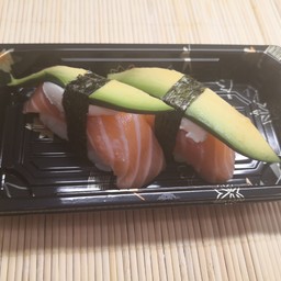 Nigiri salmon speciale 2pz