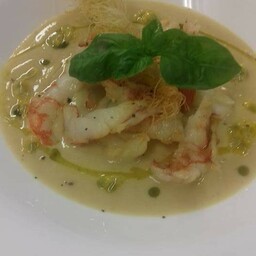 Gamberi in Pasta Kataifi e Salsa di Ceci