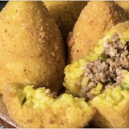 ARANCINO SICILIANO RAGÙ