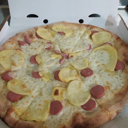 WURSTEL E PATATE AL FORNO