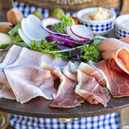 TAGLIERE LÖWENGRUBE