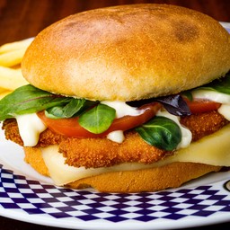 CHICKEN DELUXE