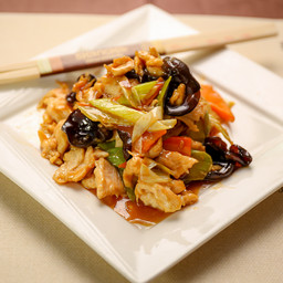 Maiale con verdure in salsa agropiccante