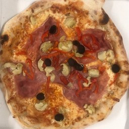 Pizza capricciosa