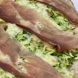 Zucchine provola e speck