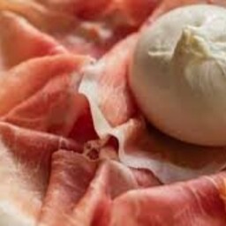 Parma ham and buffalo mozzarella from Campania