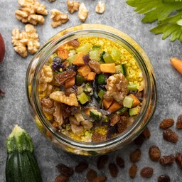 COUS COUS WITH VEGETABLES, NUTS AND RAISINS
