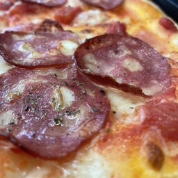 Pizza al taglio Salame Milano