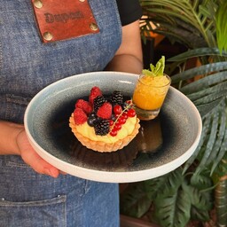 Crostatina alla  crema e frutta