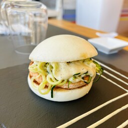 Bao Salmon burger 🍔 