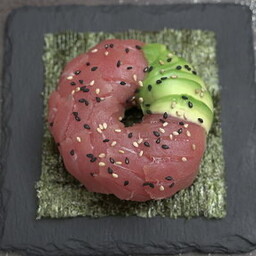 10 Sushi Donut Maguro