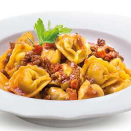 Tortellini al ragù 