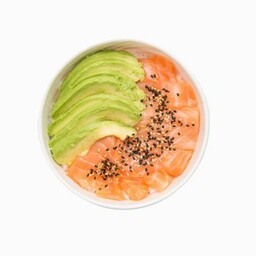 CHIRASHI SALMONE E AVOCADO