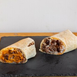 Mexican Pork Burrito ( piccante ) + patatine