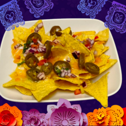 Nachos con jalapenos