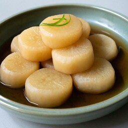 DAIKON MARINATO