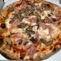 prosciutto e funghi