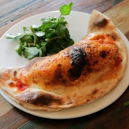 CALZONE