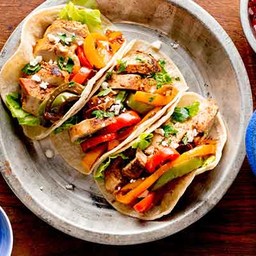 Taco Fiesta per 2 Persone con 10 Tortilla di Mais (Senza Salse)