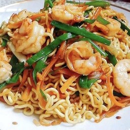 280 NOODLES WITH PRAWNS