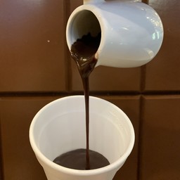 Cioccolata in tazza fondente 